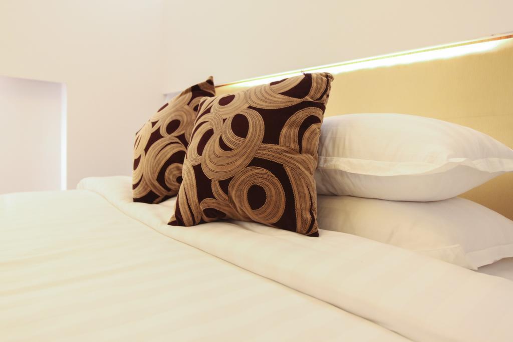 The Rgn City Lodge Янгон Екстериор снимка