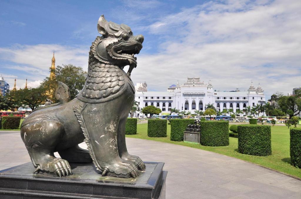 The Rgn City Lodge Янгон Екстериор снимка